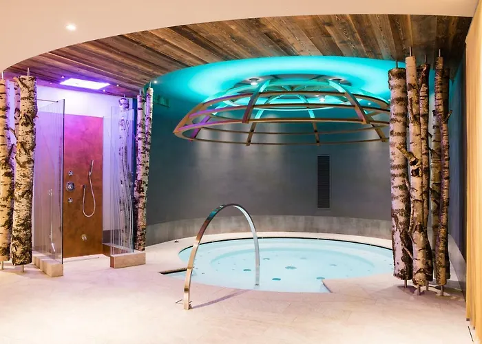 Hotel Alaska