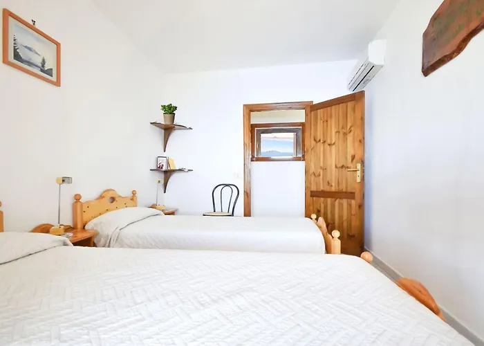 Rentals - Bacco