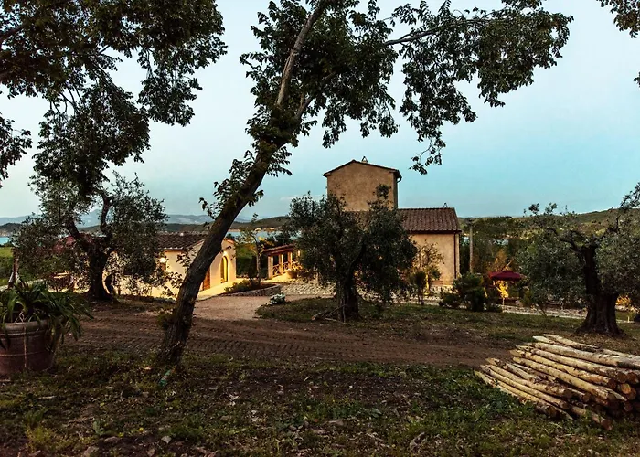 Torre Di Baratti Bio Resort