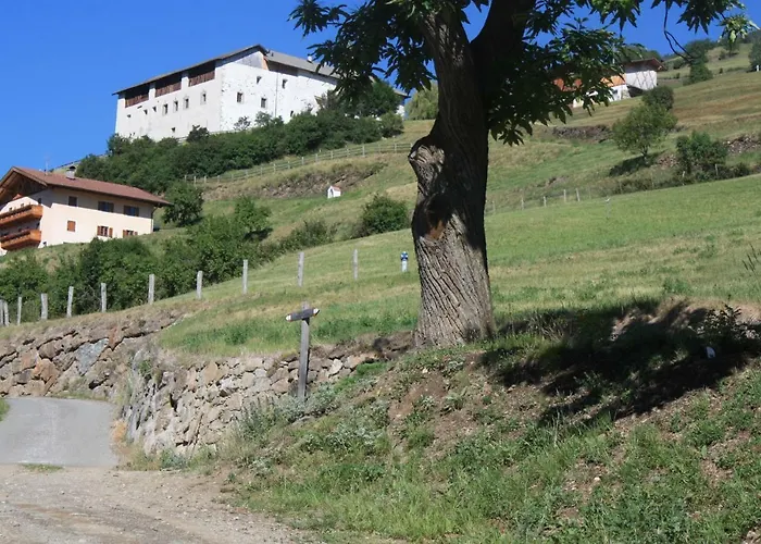Tschott Hof