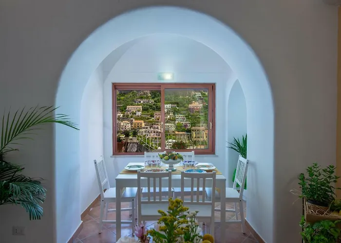 Villa Eos
