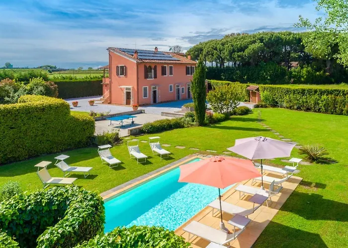 Rossa Large Private Pool Wifi